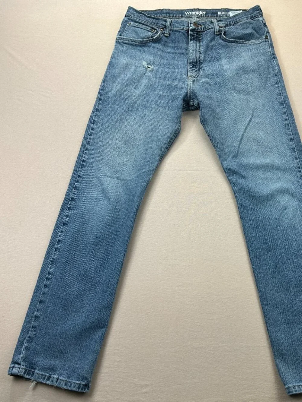 Wrangler Regular Fit Jeans Mens Size 34x32 Blue Denim Mid Rise Straight Stratch